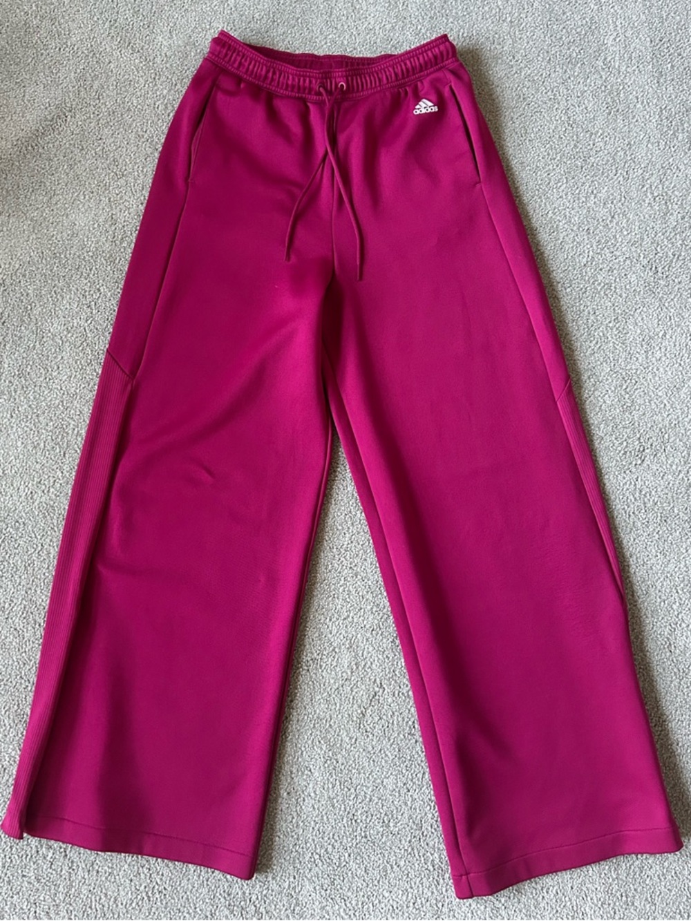 Adidas’s Women’s Pink Wide Leg Sweatpants Size Small